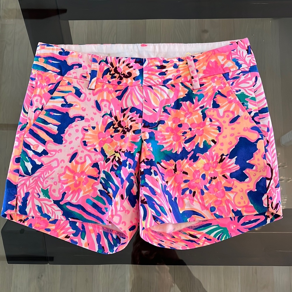 Lilly Pulitzer Callahan Stretch Sateen Shorts in Swirling Seadream Size 0